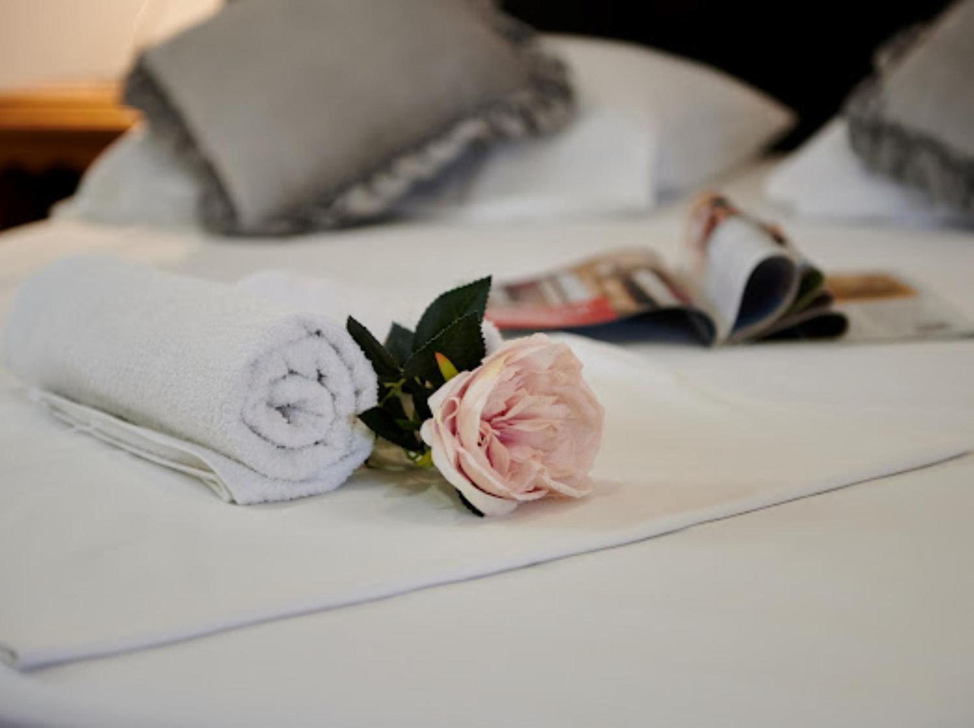 Guesthouse Ana Trogir Old Town Buitenkant foto